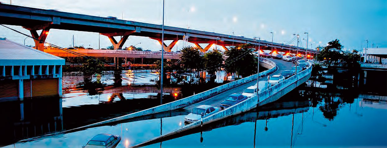 มหาอุทกภัยในรอบ 100 ปี สัญญาณเตือนให้ปรับตัว